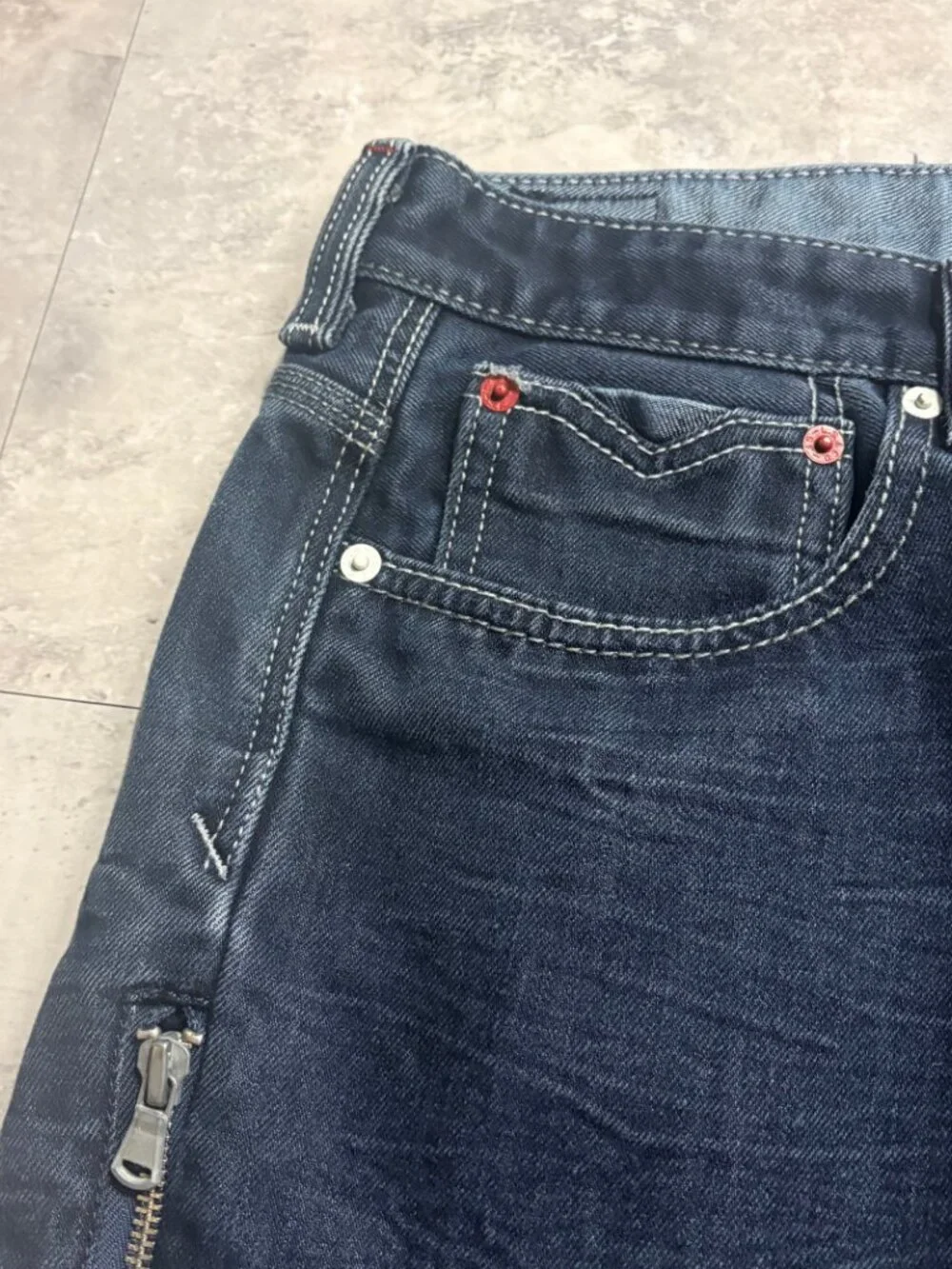 Levi's 569 Loose Straight Jeans 33x32 Dark Navy Zip Pocket Y2K